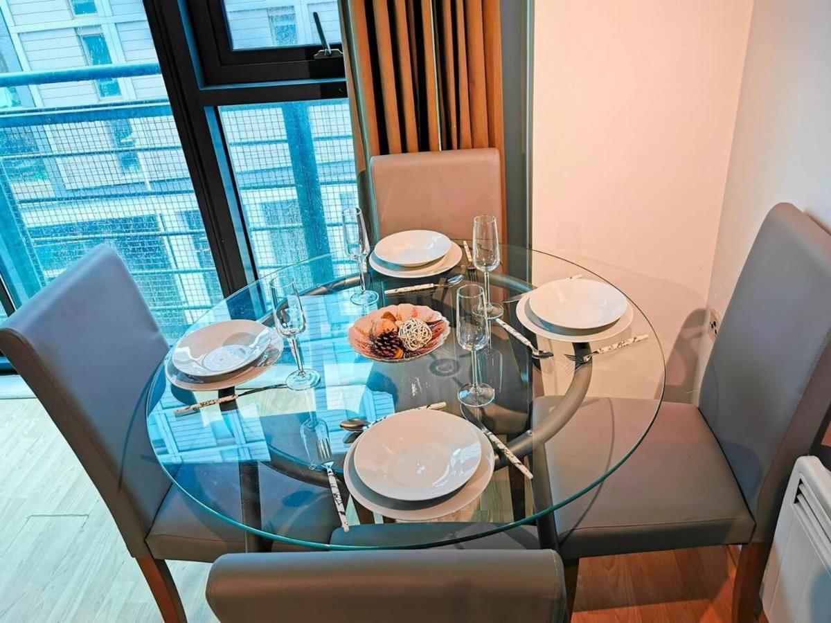 2-Bed Apartment Near City Centre Manchester Bagian luar foto