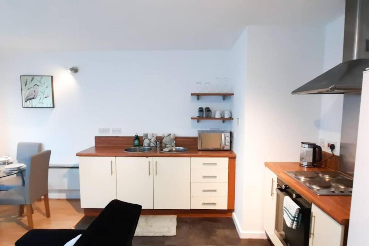 2-Bed Apartment Near City Centre Manchester Bagian luar foto